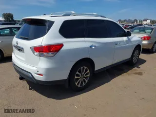 2013 Nissan Pathfinder SL with VIN 5N1AR2MN1DC674346, listed as a IAAI auction lot 41906778 with 203,306 mi miles. Bid and sale history available at carsss.com. Image 4.