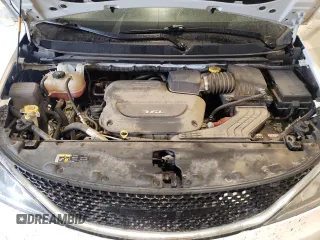 2017 Chrysler Pacifica Touring L Plus z VIN 2C4RC1EG4HR514185, wystawiony jako Copart lot #55503075 z przebiegiem 120 637 mil mil oraz Nie do naprawy • Non repairable. Historia ofert i sprzedaży dostępna na DreamBid. Obrazek 12.