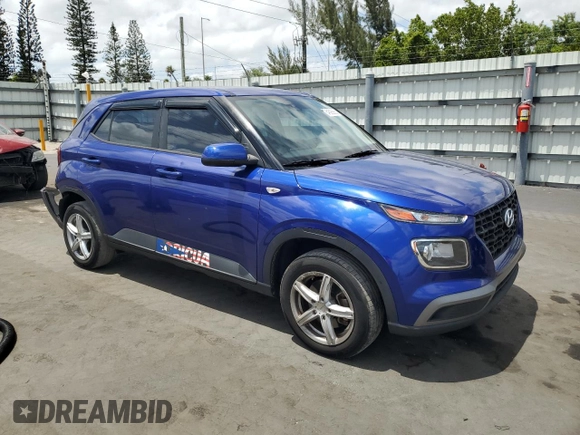 2020 Hyundai Venue SE z VIN KMHRB8A30LU018208, wystawiony jako Copart lot #54599955 z przebiegiem 50 704 mil mil oraz Szkoda całkowita • Salvage title. Historia ofert i sprzedaży dostępna na DreamBid. Obrazek 4.