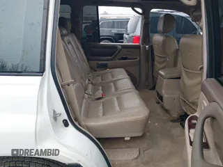 2002 Toyota Land Cruiser with VIN JTEHT05J822023282, listed as a IAAI auction lot 41474924 with 261,331 mi miles. Bid and sale history available at carsss.com. Image 8.