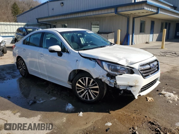 2018 Subaru Legacy Premium with VIN 4S3BNAF61J3029289, listed as a Copart auction lot 44007403 with 86,782 mi miles. Bid and sale history available at carsss.com. Image 4.