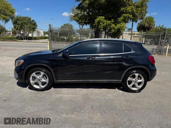 2018 Mercedes-Benz GLA 250 z VIN WDCTG4EB3JJ450631, wystawiony jako Copart lot #55705955 z przebiegiem 92 384 mil mil oraz Nie do naprawy • Non repairable. Historia ofert i sprzedaży dostępna na DreamBid. Obrazek 12.