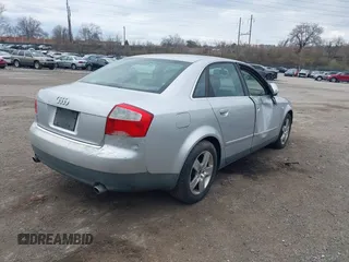 2002 Audi A4 3.0L with VIN WAULT68E12A157442, listed as a IAAI auction lot 41867304 with 124,185 mi miles. Bid and sale history available at carsss.com. Image 4.