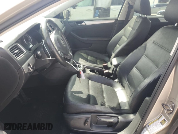 2013 Volkswagen Jetta Sedan SE with VIN 3VWDP7AJ6DM212978, listed as a Copart auction lot 52111355 with 210,114 mi miles and Salvage Title. Bid and sale history available at carsss.com. Image 7.