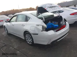 2017 Nissan Altima 2.5 SR with VIN 1N4AL3AP9HC207950, listed as a IAAI auction lot 40754028 with 104,981 mi miles. Bid and sale history available at carsss.com. Image 3.