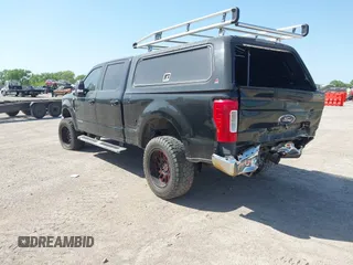 2018 Ford F-250 XL z VIN 1FT7W2BT4JEB37494, wystawiony jako IAAI lot #41866317 z przebiegiem 170 930 mil mil oraz . Historia ofert i sprzedaży dostępna na DreamBid. Obrazek 3.