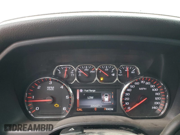 2015 GMC Sierra 1500 SLE z VIN 1GTV2UEC9FZ323204, wystawiony jako Copart lot #55364315 z przebiegiem 220 427 mil mil oraz Szkoda całkowita • Salvage title. Historia ofert i sprzedaży dostępna na DreamBid. Obrazek 9.
