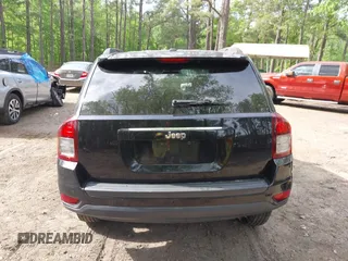 2016 Jeep Compass Sport с VIN 1C4NJCBA5GD742875, выставлен на аукционе IAAI как лот 42130832 с пробегом Не указан миль и . История ставок и продаж доступна на DreamBid. Изображение 16.