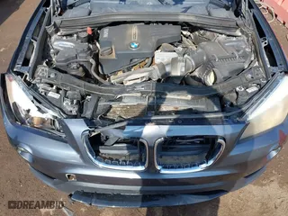 2013 BMW X1 xDrive28i with VIN WBAVL1C54DVR83104, listed as a IAAI auction lot 41918888 with 112,215 mi miles. Bid and sale history available at carsss.com. Image 10.