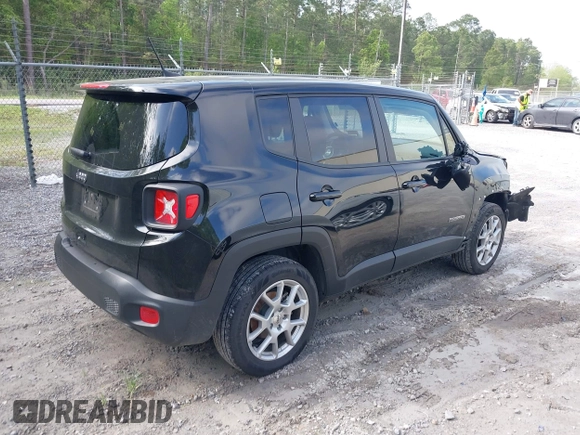 2023 Jeep Renegade Latitude with VIN ZACNJDB12PPP72694, listed as a IAAI auction lot 41922408 with 29,818 mi miles and . Bid and sale history available at DreamBid. Image 4.