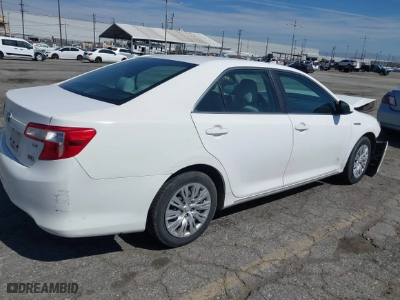 2014 Toyota Camry Hybrid LE with VIN 4T1BD1FK5EU135465, listed as a IAAI auction lot 41713264 with 158,750 mi miles. Bid and sale history available at carsss.com. Image 4.