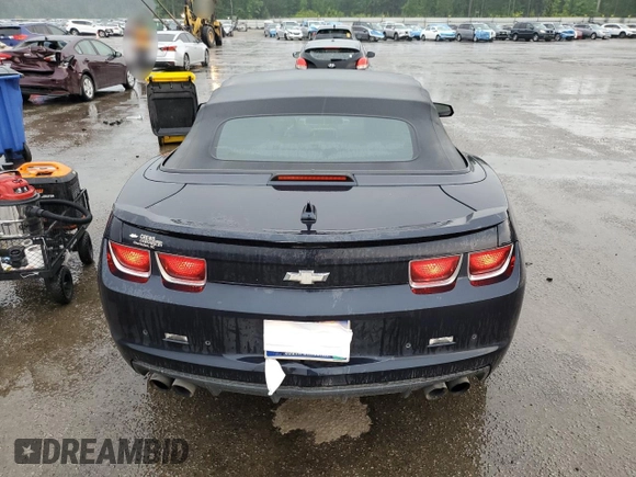 2013 Chevrolet Camaro LT with VIN 2G1FB3D32D9231352, listed as a Copart auction lot 53626015 with 257,991 mi miles and Salvage title. Bid and sale history available at DreamBid. Image 6.