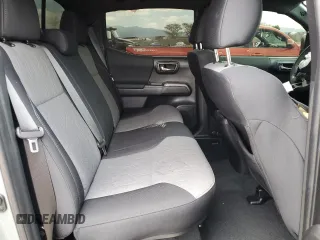 2023 Toyota Tacoma SR z VIN 3TMCZ5AN7PM593826, wystawiony jako Copart lot #50483285 z przebiegiem 14 957 mil mil oraz Szkoda całkowita • Salvage title. Historia ofert i sprzedaży dostępna na DreamBid. Obrazek 10.