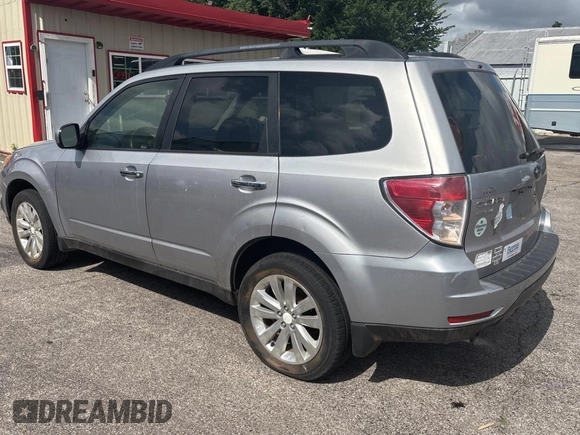 2012 Subaru Forester X Limited z VIN JF2SHBEC2CH414923, wystawiony jako Copart lot #58853575 z przebiegiem 188 885 mil mil oraz Czysty tytuł • Clean title. Historia ofert i sprzedaży dostępna na DreamBid. Obrazek 3.