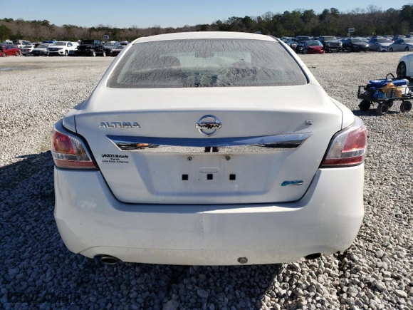 2014 Nissan Altima 2.5 with VIN 1N4AL3AP0EN349457, listed as a Copart auction lot 88103995 with 175,354 mi miles and Salvage Title. Bid and sale history available at carsss.com. Image 6.