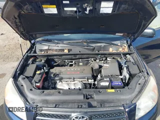 2006 Toyota RAV4 with VIN JTMZD33V066019206, listed as a IAAI auction lot 41770496 with 158,048 mi miles. Bid and sale history available at carsss.com. Image 10.