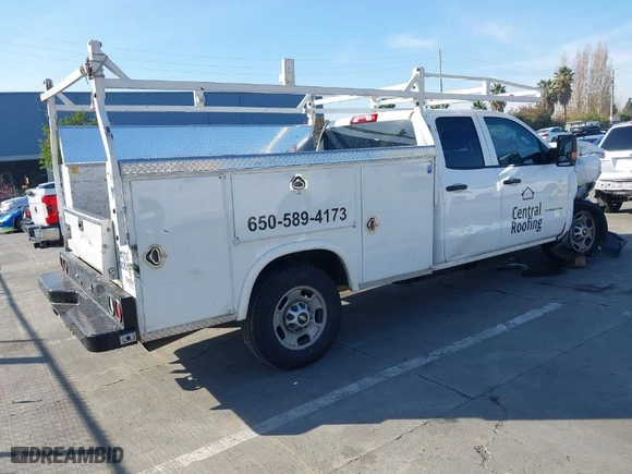 2017 Chevrolet Silverado 2500HD Work Truck with VIN 1GB2CUEG3HZ374451, listed as a IAAI auction lot 41058260 with 1 mi miles. Bid and sale history available at carsss.com. Image 4.
