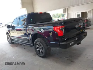 2024 Ford F-150 Lightning XLT с VIN 1FTVW3LK9RWG08466, выставлен на аукционе IAAI как лот 42251872 с пробегом 3 045 миль миль и . История ставок и продаж доступна на DreamBid. Изображение 15.