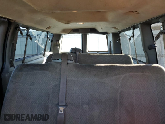 2008 Chevrolet Express Passenger с VIN 1GAHG39K681197341, выставлен на аукционе Copart как лот 76667264 с пробегом 229 083 миль миль и Списание • Salvage title. История ставок и продаж доступна на DreamBid. Изображение 10.