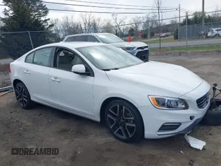 2017 Volvo S60 Dynamic with VIN YV126MFL3H2435704, listed as a IAAI auction lot 41863511 with 1 mi miles. Bid and sale history available at carsss.com. Image 1.