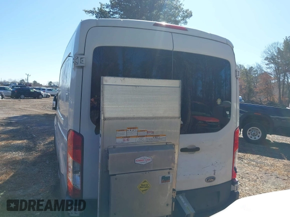 2017 Ford Transit with VIN 1FTBW9CG1HKB18868, listed as a IAAI auction lot 41616600 with 59,831 mi miles. Bid and sale history available at carsss.com. Image 15.
