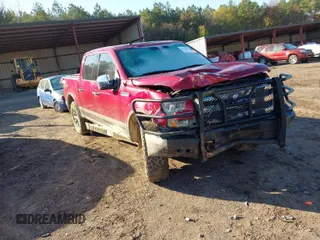 2016 Ford F-150 XLT with VIN 1FTEW1EF9GFB09751, listed as a IAAI auction lot 40970801 with 160,900 mi miles. Bid and sale history available at carsss.com. Image 1.