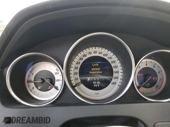 2013 Mercedes-Benz C 250 Sport z VIN WDDGF4HB3DR270325, wystawiony jako Copart lot #57044585 z przebiegiem 107 453 mil mil oraz Szkoda całkowita • Salvage title. Historia ofert i sprzedaży dostępna na DreamBid. Obrazek 9.