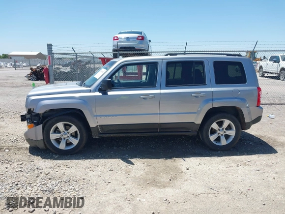 2016 Jeep Patriot High Altitude with VIN 1C4NJRFB3GD767635, listed as a IAAI auction lot 42285932 with 129,434 mi miles and . Bid and sale history available at DreamBid. Image 14.