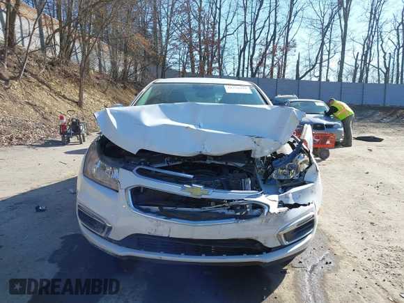 2015 Chevrolet Cruze LT with VIN 1G1PC5SBXF7237721, listed as a IAAI auction lot 41776214 with 45,264 mi miles and . Bid and sale history available at DreamBid. Image 12.