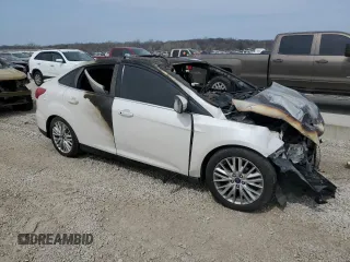 2017 Ford Focus Titanium с VIN 1FADP3J29HL245054, выставлен на аукционе Copart как лот 50784925 с пробегом Не указан миль и На запчасти • Non repairable. История ставок и продаж доступна на DreamBid. Изображение 4.