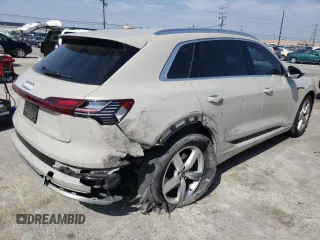 2019 Audi e-tron Prestige with VIN WA1VABGE1KB023093, listed as a Copart auction lot 48008653 with 45,531 mi miles. Bid and sale history available at carsss.com. Image 3.
