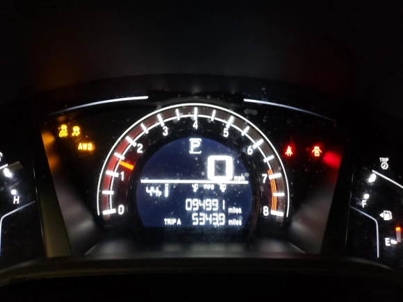2018 Honda CR-V LX with VIN 2HKRW6H33JH229624, listed as a Copart auction lot 42071133 with 94,991 mi miles and . Bid and sale history available at DreamBid. Image 9.