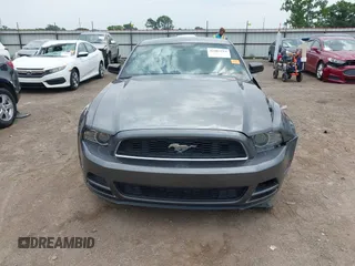 2013 Ford Mustang V6 with VIN 1ZVBP8AM7D5272040, listed as a IAAI auction lot 42407314 with 64,258 mi miles and . Bid and sale history available at DreamBid. Image 12.