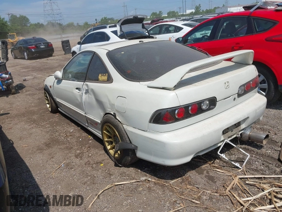 1998 Acura Integra GS-R with VIN JH4DC2394WS005633, listed as a IAAI auction lot 42595898 with 211,560 mi miles and . Bid and sale history available at DreamBid. Image 3.