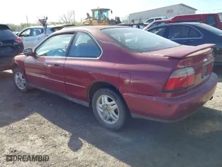 1996 Honda Accord Cpe EX with VIN 1HGCD725XTA029122, listed as a IAAI auction lot 41860193 with 301,004 mi miles. Bid and sale history available at carsss.com. Image 3.