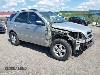 2009 Kia Sorento LX with VIN KNDJC735095870794, listed as a IAAI auction lot 42275694 with 134,964 mi miles and . Bid and sale history available at DreamBid. Image 1.