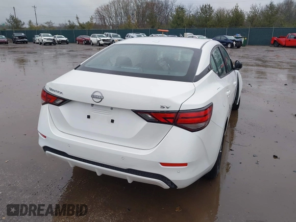 2024 Nissan Sentra SV with VIN 3N1AB8CV3RY367498, listed as a IAAI auction lot 41700309 with 1,705 mi miles and . Bid and sale history available at DreamBid. Image 4.