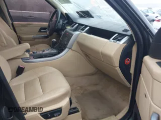 2006 Land Rover Range Rover Sport HSE с VIN SALSF25446A930462, выставлен на аукционе IAAI как лот 41520795 с пробегом 169 073 миль миль и . История ставок и продаж доступна на DreamBid. Изображение 5.