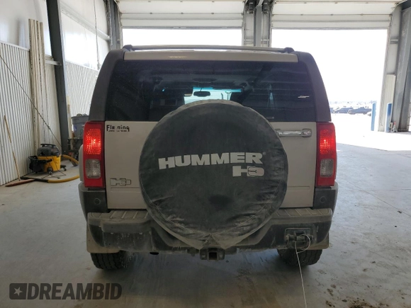2006 Hummer H3 with VIN 5GTDN136468163620, listed as a Copart auction lot 52881665 with 170,942 mi miles and Salvage Title. Bid and sale history available at carsss.com. Image 6.
