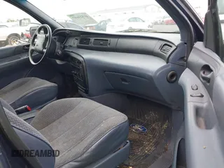 1998 Ford Windstar Wagon LX with VIN 2FMZA514XWBD76243, listed as a IAAI auction lot 41523697 with 191,525 mi miles. Bid and sale history available at carsss.com. Image 5.