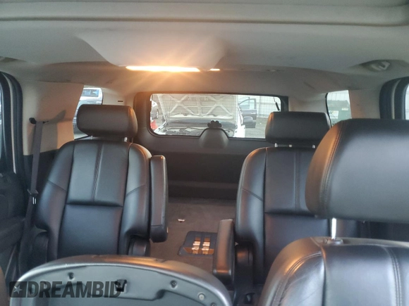 2008 GMC Yukon SLE w/3SB with VIN 1GKFK13028J143404, listed as a Copart auction lot 79310924 with 0 mi miles and Clean Title. Bid and sale history available at carsss.com. Image 10.