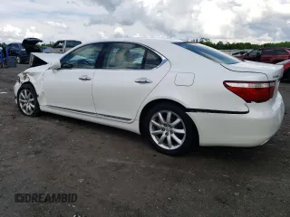2007 Lexus LS 460 z VIN JTHBL46F775046147, wystawiony jako Copart lot #54709945 z przebiegiem 144 997 mil mil oraz Szkoda całkowita • Salvage title. Historia ofert i sprzedaży dostępna na DreamBid. Obrazek 2.