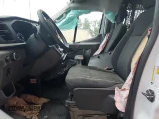 2024 Ford Transit Cargo с VIN 1FTBR1Y89RKA87462, выставлен на аукционе Copart как лот 59623925 с пробегом 9 382 миль миль и Списание • Salvage title. История ставок и продаж доступна на DreamBid. Изображение 7.