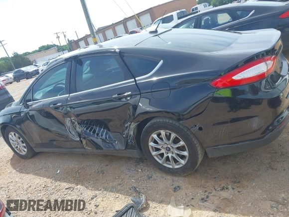 2016 Ford Fusion S z VIN 3FA6P0G73GR121162, wystawiony jako IAAI lot #42298022 z przebiegiem 160 978 mil mil oraz . Historia ofert i sprzedaży dostępna na DreamBid. Obrazek 13.