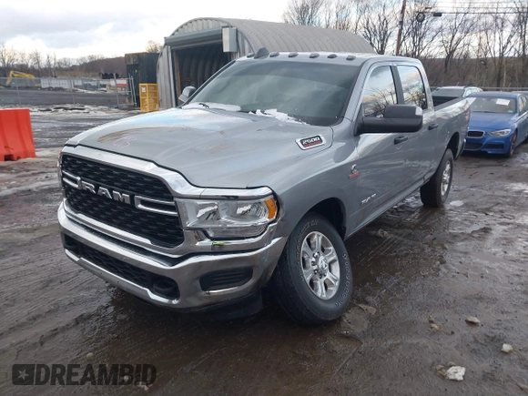 2022 Ram 2500 Big Horn with VIN 3C6UR5DL8NG399033, listed as a IAAI auction lot 41582671 with 19,137 mi miles. Bid and sale history available at carsss.com. Image 17.