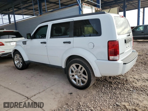 2011 Dodge Nitro Heat with VIN 1D4PT4GK6BW528939, listed as a Copart auction lot 44469245 with 98,842 mi miles and Clean title. Bid and sale history available at DreamBid. Image 2.