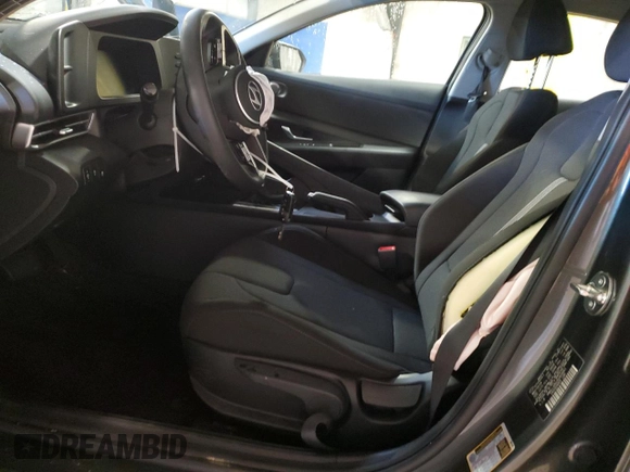 2024 Hyundai Elantra SE with VIN KMHLL4DG2RU809861, listed as a Copart auction lot 85215134 with 4,906 mi miles and Salvage Title. Bid and sale history available at DreamBid. Image 7.