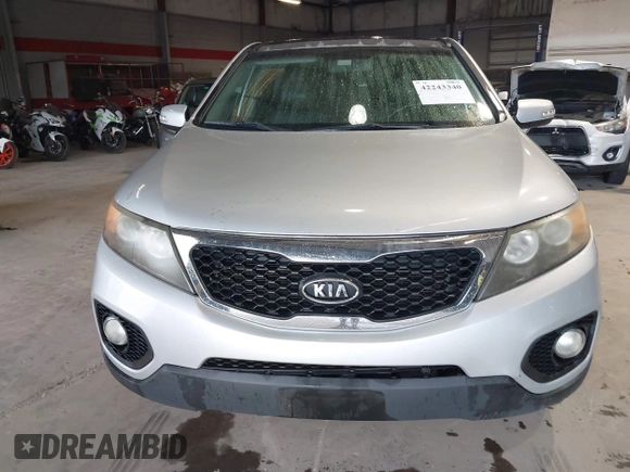 2011 Kia Sorento EX with VIN 5XYKUDA21BG024857, listed as a IAAI auction lot 42243340 with 145,514 mi miles and . Bid and sale history available at DreamBid. Image 6.