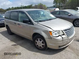 2008 Chrysler Town & Country LX with VIN 2A8HR44HX8R842094, listed as a IAAI auction lot 41902978 with 340,923 mi miles. Bid and sale history available at carsss.com. Image 1.