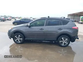 2018 Toyota RAV4 XLE с VIN JTMWFREV7JJ729707, выставлен на аукционе IAAI как лот 39446012 с пробегом 78 150 миль миль и . История ставок и продаж доступна на DreamBid. Изображение 15.
